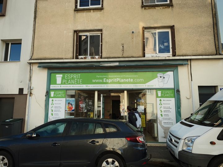 L'évolution du gobelet réutilisable Esprit Planète en 10 ans.
