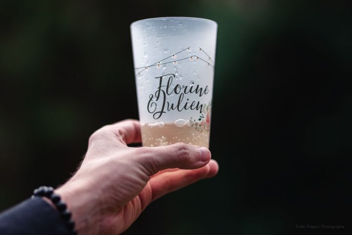 Les gobelets personnalisés pour Mariage Esprit Planète